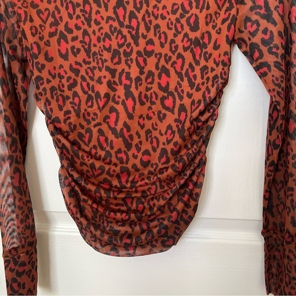 Farm Rio mesh leopard shirt - Picture 2 of 4
